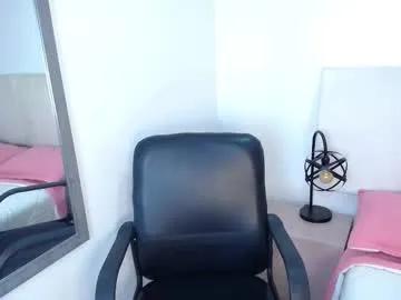 miia_colliins__ on Chaturbate