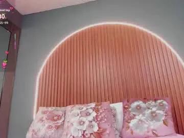 nayecloud on Chaturbate