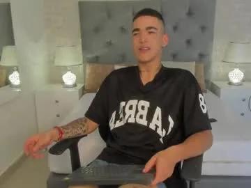 scott__knight's avatar