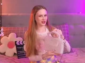 soft_babe — My name is Milisa, nice to meet you Goal: lick fingers and play with pussy #cute #skinny #natural #shy #teen [80 tokens remaining]