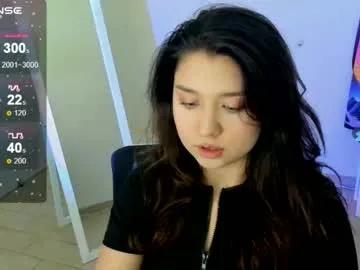 steffi_xo — GOAL: Stand up [13 tokens remaining] I want to have fun, let's do it together ^^ #shy #18 #cute #young