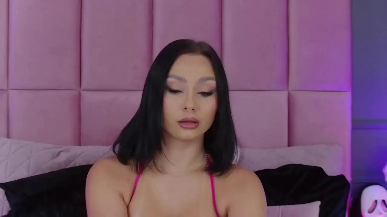 KarlaBeneet on Streamray