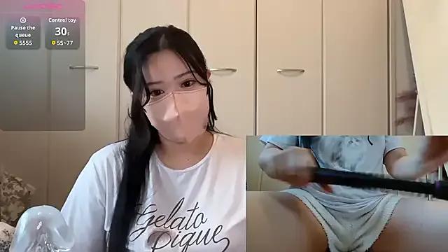 ___momo___0717 on StripChat 