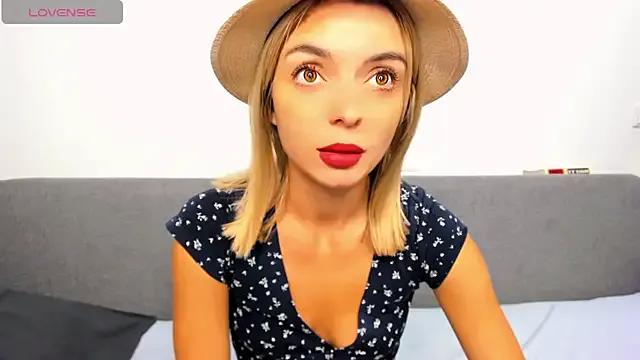 _ellen_meow_ on StripChat 