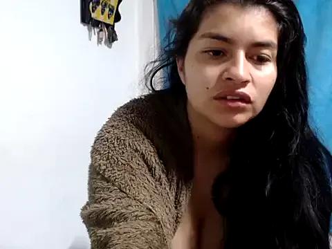 AlanaHotxx on StripChat 