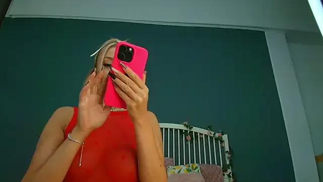 AlicePirs on StripChat