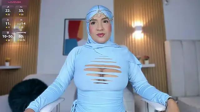 alma_avad on StripChat 