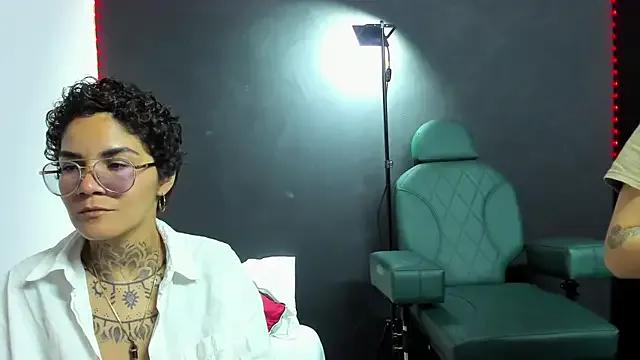 anaroman01 on StripChat 