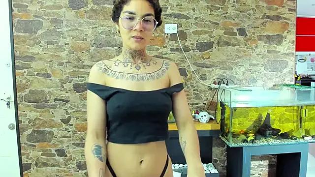 anaroman01 on StripChat 