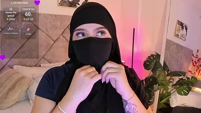 anna-henao on StripChat 