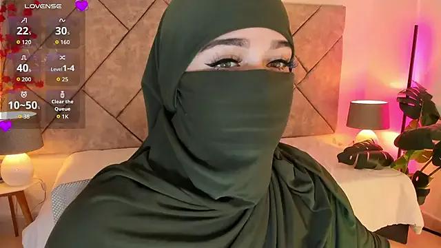 anna-henao on StripChat 