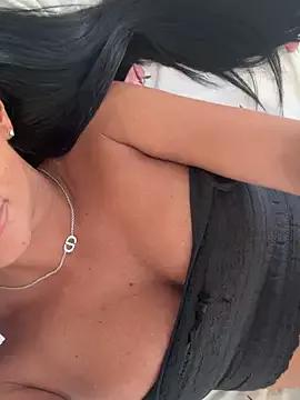 AriannaIsabellax on StripChat 