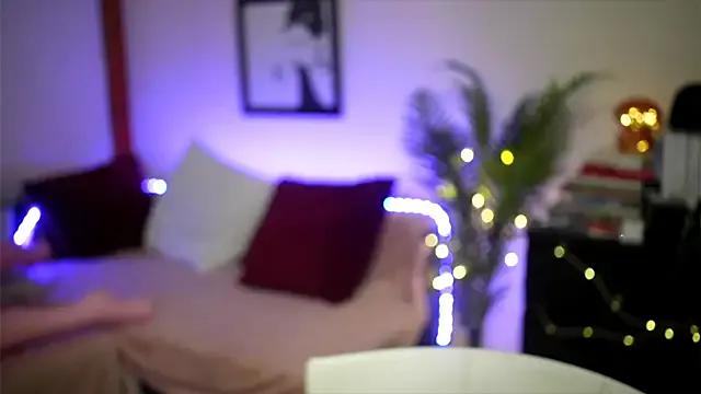 Bellis_Perenis on StripChat 