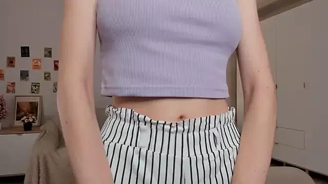 BettyBrowni on StripChat 