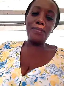 BustieMandy's avatar