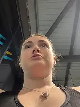 BustyBonnieUK on StripChat