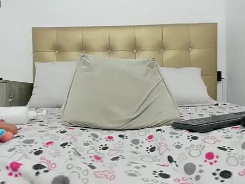 candy_sex_18 on StripChat