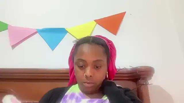 ChocolateCakeQueen on StripChat 