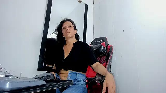 Cleopatra_Trans — fuck me while you slap me on my face