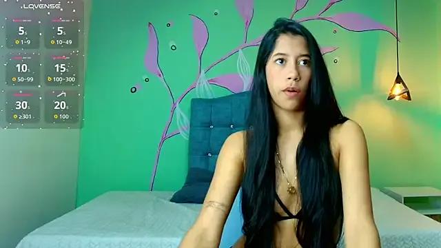 Connie_Bell on StripChat 