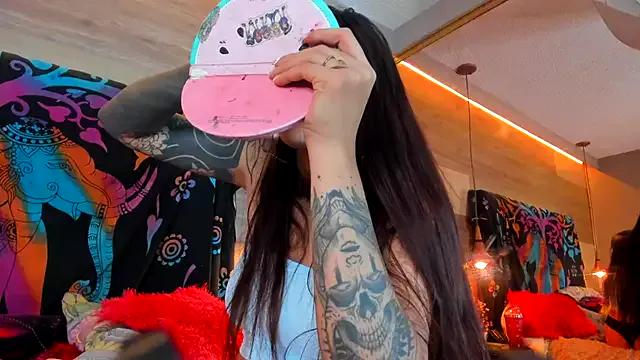 Cori_Paige on StripChat