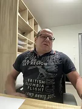 coupleLatinaLovers's avatar