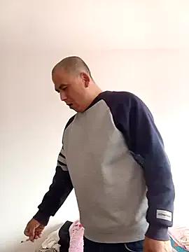 CWQ123 — Freechat on StripChat