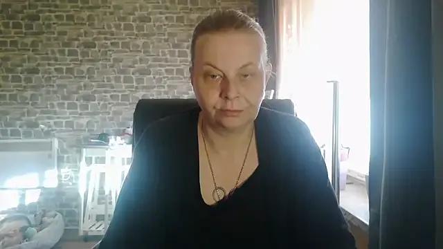 Diamond_Bite on StripChat