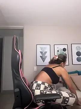 DianaHopson's avatar