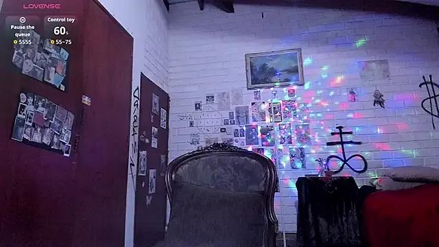 DiosaSexSymbol on StripChat