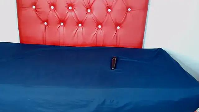 EbonyBentley — creamy pie