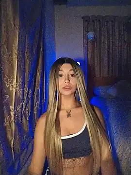 Ella_rr on StripChat 