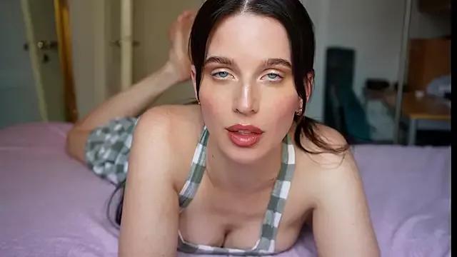 ellaa91 on StripChat 