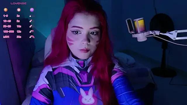 EmillieX on StripChat