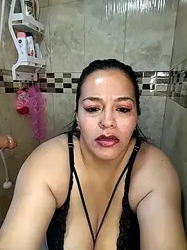 emily_sweet13's avatar