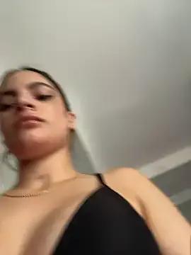 emiss_ — Freechat on StripChat