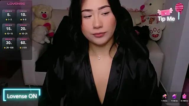 evelyn_ch_ on StripChat 