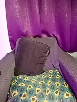 Hot_Urvi on StripChat