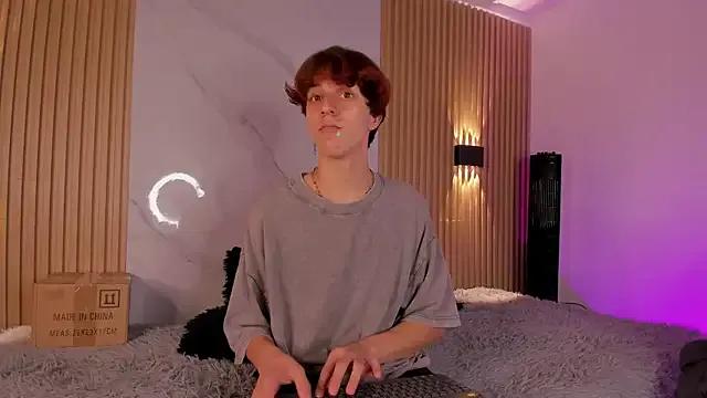 IM_DAREN on StripChat