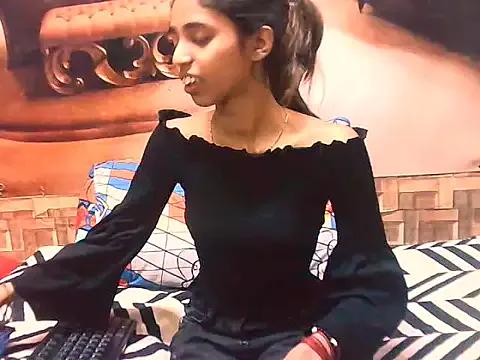 IndianSexySlender on StripChat 