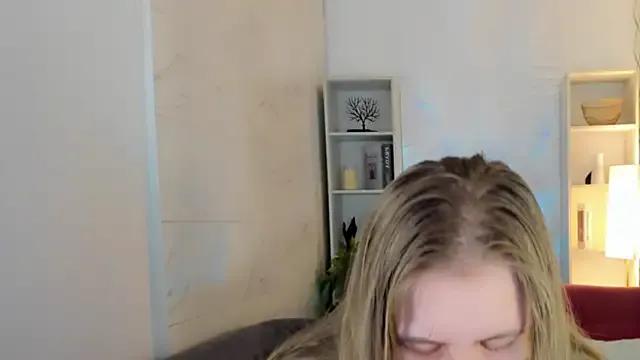 JadeSoft on StripChat