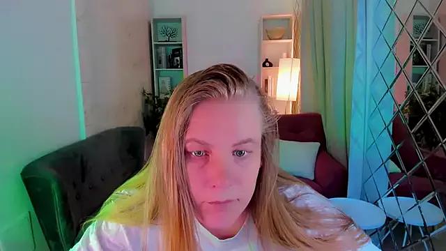 JadeSoft on StripChat