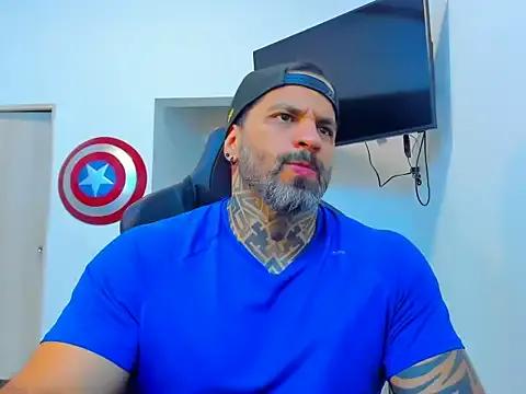 JoshRigby — make me kiss and lick my biceps