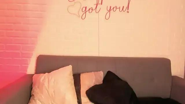 karina_gomez_18's avatar