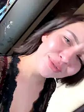 KikiWatson on StripChat 