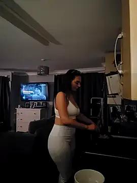 KissMeKylie on StripChat