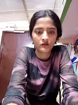 KittyBby14 on StripChat 