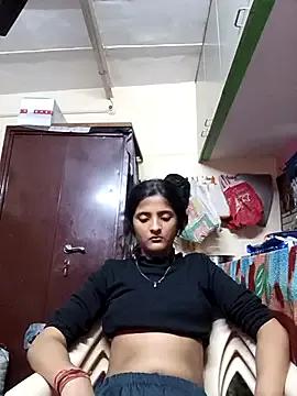 KittyBby14 on StripChat 