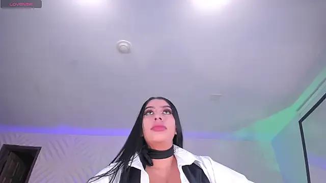 LeahLombardi_'s avatar