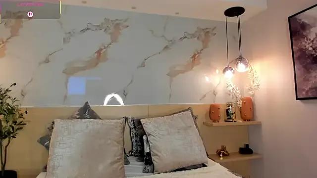 LeaThompson on StripChat